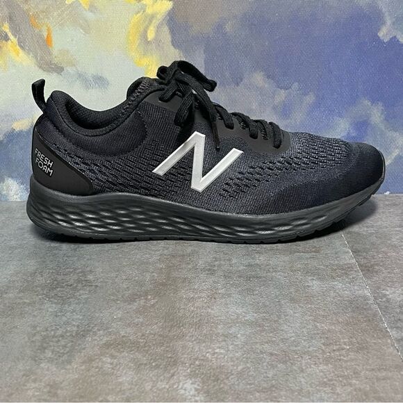 New Balance Fresh Foam Arishi V3 Women's Black Running Shoes Size 11B - Picture 11 of 16
